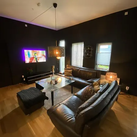 Апартаменти Sentral Moderne Med To Soverom Берген